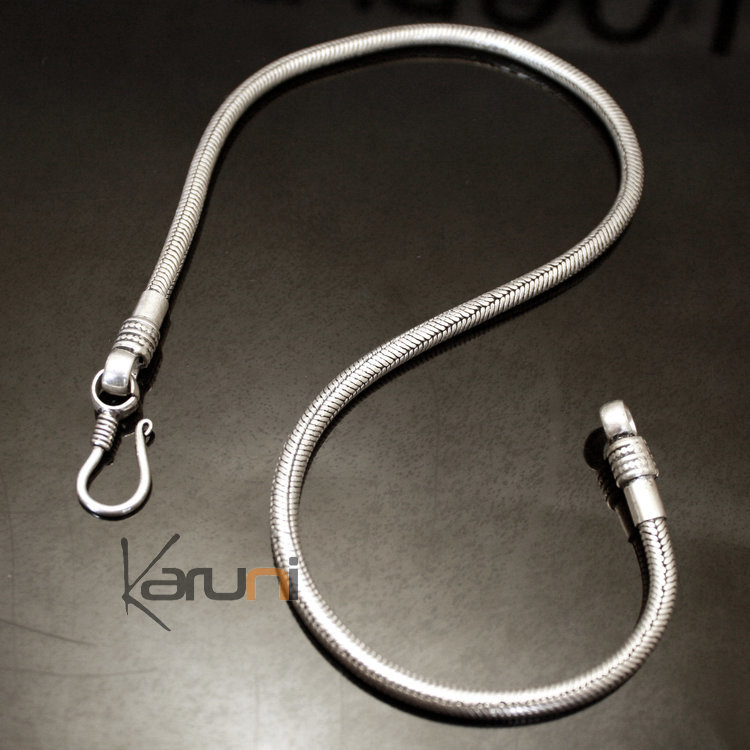 Bijoux Ethniques Indiens Collier Chaîne en Argent Serpent Snake Rond ... Bijoux Ethniques Indiens Collier Chaîne en Argent Serpent Snake Rond ...