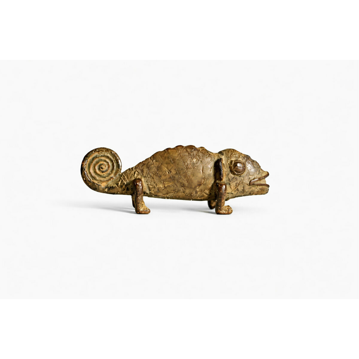 Cam&eacute;l&eacute;on Bronze Dogon � Sculpture Artisanale Africaine Fait Main