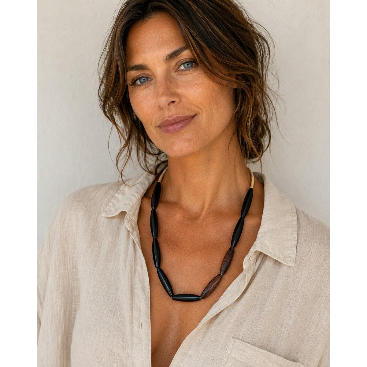 Collier &Eacute;b&egrave;ne Naturel 13 Perles Sculpt&eacute;es � Bijou Ethnique Chic Bois Pr&eacute;cieux
