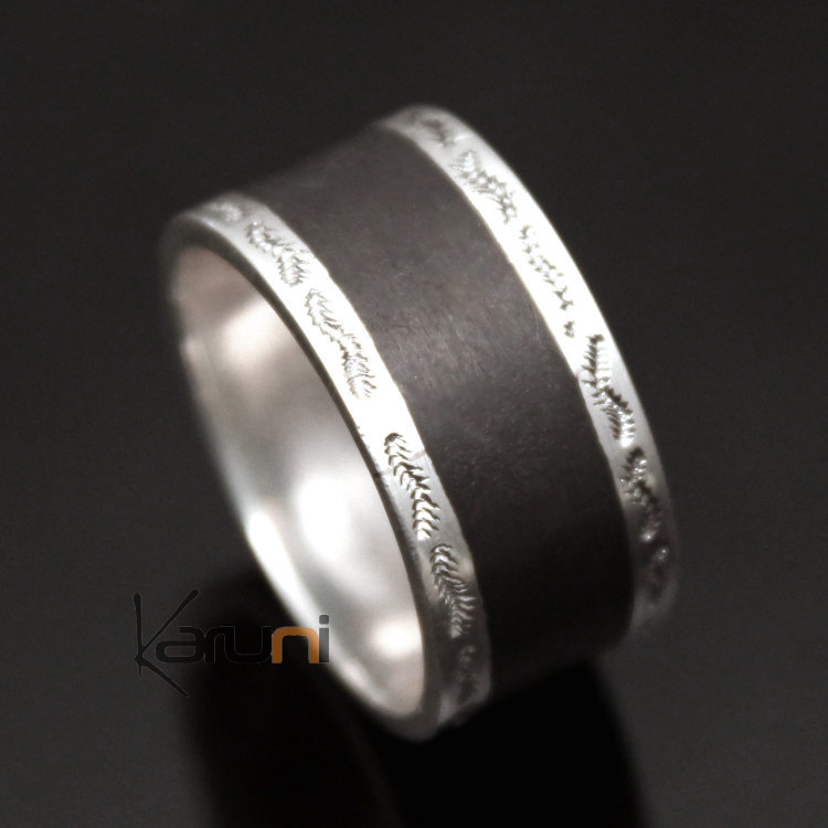 Bague Anneau Alliance en Argent homme/femme ébène Bande large gravée inspiration Karuni 01