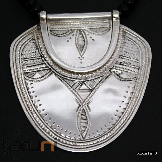 Bijoux Touareg Ethniques Collier en argent Feuille 03 - KARUNI
