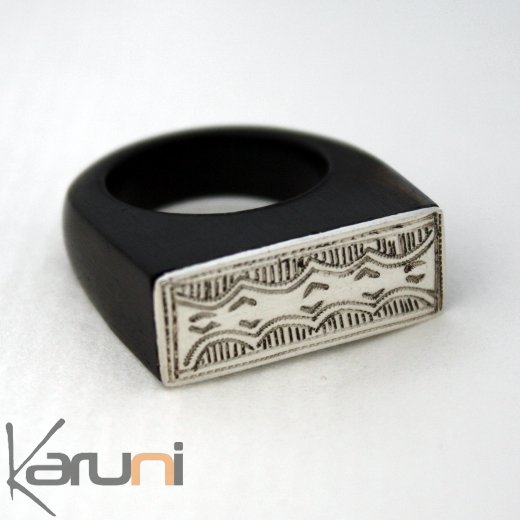 Bijoux Touareg Ethniques Bague Ebène et Argent Gravé 06 - KARUNI