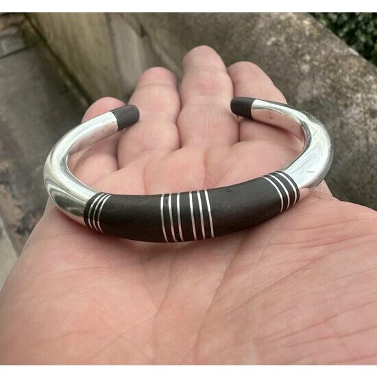 Bracelet Jonc Argent 925 Ébène – Manchette Bimatière Fait Main, Bijou Créateur Bracelet Manchette Argent 925 Ébène Noir, Jonc Ouvert Artisanal, Bijou Ethnique Chic et Intemporel