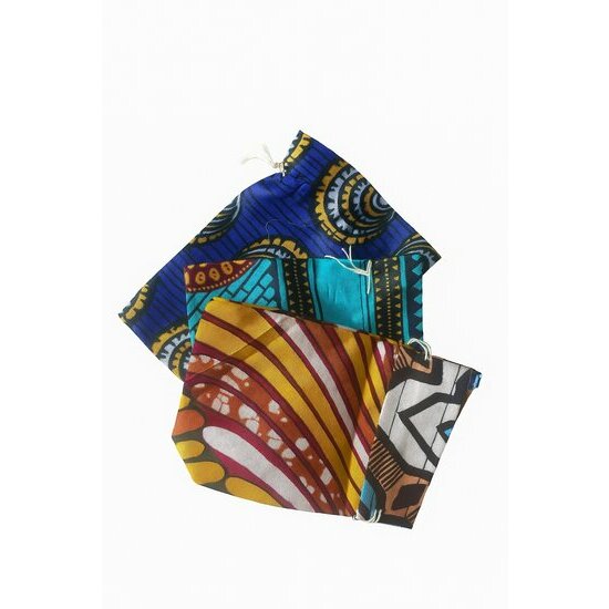 Boucles Touareg Argent 925 Agate Rouge – Pendants Artisanaux du Niger Pochette Cadeau en Tissu Wax – Emballage Bijou Cousu Main