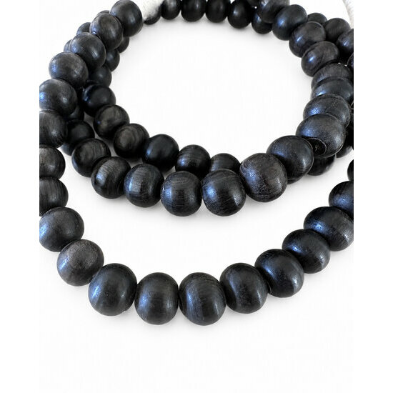 Collier Perles d'Ébène – Sautoir Bois Noir Naturel 80 cm Perles d’Ébène Naturel – Détail Collier Bois Noir Artisanal