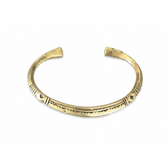 Bracelet Touareg Laiton Port� � Jonc Fin Grav� Main pour Femme