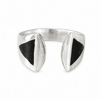 Bague Argent 925 & Ébène – Anneau Géométrique Réglable Fait Main Bague Argent 925 Femme Réglable – Bague Géométrique Noire et Argent