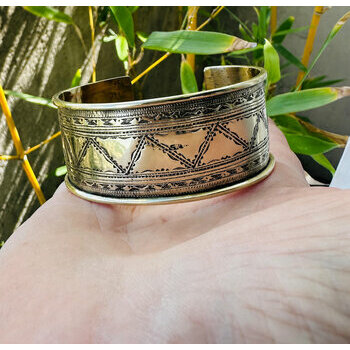 Manchette Dorée Homme Femme – Bracelet Large en Laiton Gravé Main Manchette en Laiton Gravé Main – Bracelet Statement Doré Homme Femme