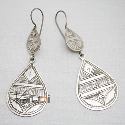 Bijoux ethniques Touareg Boucles d'Oreilles en Argent Gouttes Larges Gravées 03 Bijoux ethniques Touareg Boucles d'Oreilles en Argent Gouttes Larges Gravées 03