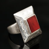 Bijoux Touareg Ethniques Bague en Argent et Agate Rouge 28 Grand Rectangle b