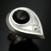 Bijoux Touareg Ethniques Bague en Argent et Onyx Noir 30 Goutte