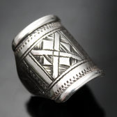 Bijoux Touareg Ethniques Bague Chevalire en Argent Grave homme/femme 05