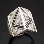 Bijoux Touareg Ethniques Bague Chevalire en Argent Homme/Femme Volume 01 Livre Ebene