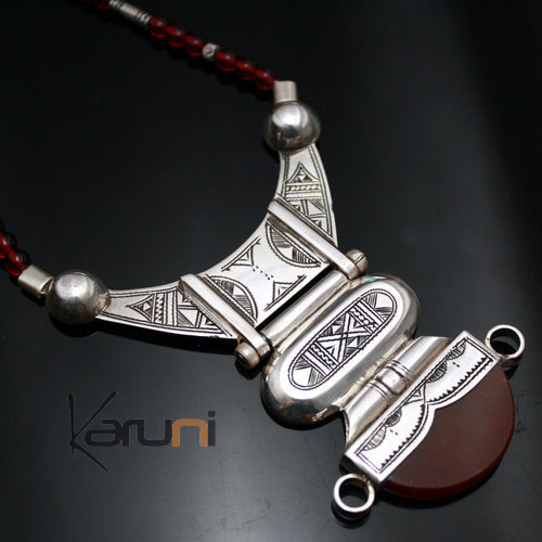 Bijoux Touareg Ethniques Collier en Argent et Agate Rouge 02 - KARUNI b