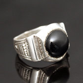 Bijoux Touareg Ethniques Bague en Argent et Pierre 31 Chevalire Ronde Onyx Noir