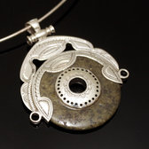 Bijoux Touareg Ethniques Africains Collier Pendentif en Argent et Pierre Kaki 01 Rond Tte de Desse