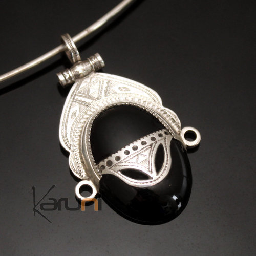 Collier Pendentif en Argent et Pierre Onyx Noir 04 Ovale Tête de Déesse