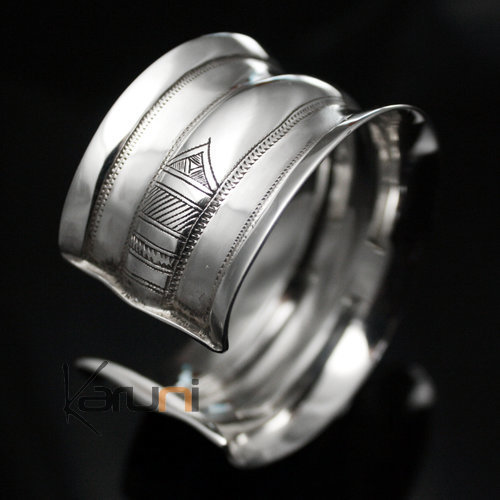 Bijoux Touareg Ethniques Bracelet Manchette en Argent GAYA 03 - KARUNI b