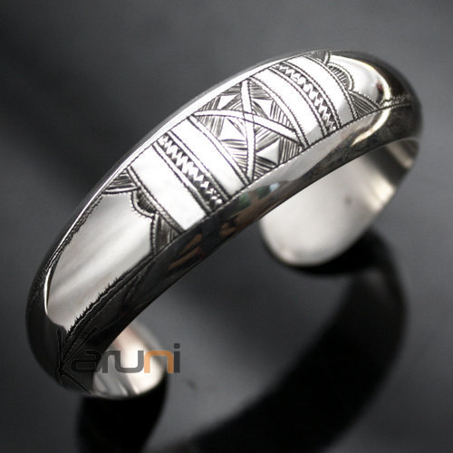 Bijoux Touareg Ethniques Bracelet en Argent large bomb grav 02