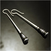Bijoux Touareg Ethniques Boucles d'Oreilles en Argent et Ebne Massues 09 Rondes Sombres Graves