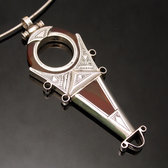 Bijoux Touareg Ethniques Africains Collier Pendentif en Argent et Pierre Agate Rouge 25 Amulette Talhakimt