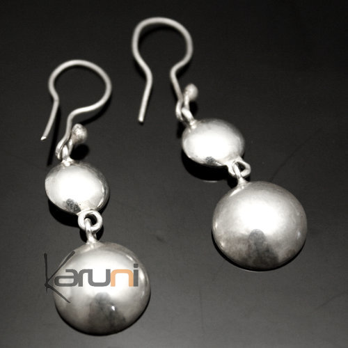 Bijoux Touareg Ethniques Boucles d'oreilles en Argent 02 Pendants Ronds Lisses Inspiration Karuni