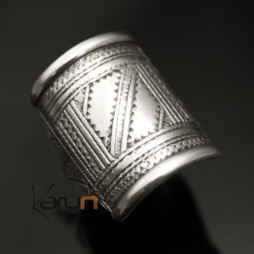 Bijoux Touareg Ethniques Bague Homme en Argent Rectangle 02 - KARUNI