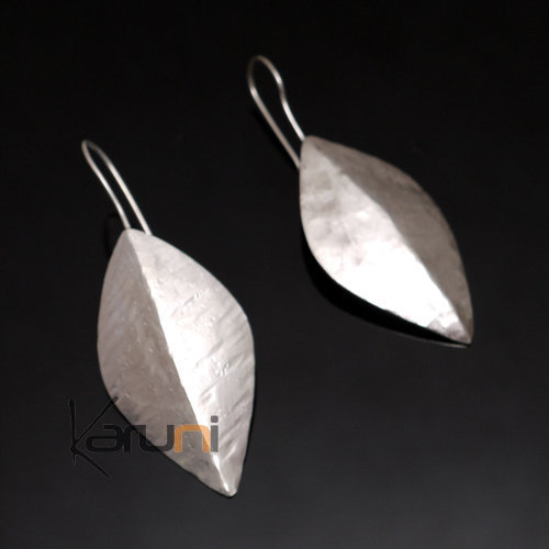 Boucles d'Oreilles Peul Fulani Mali 105M Plaqué Argent Petites Feuilles Larges Martelées