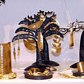 Bijoux Ethniques Africains Boucles d'Oreilles Peul Fulani Mali 106T Bronze Doré Feuilles Lisses Fines Lignes Gravées b
