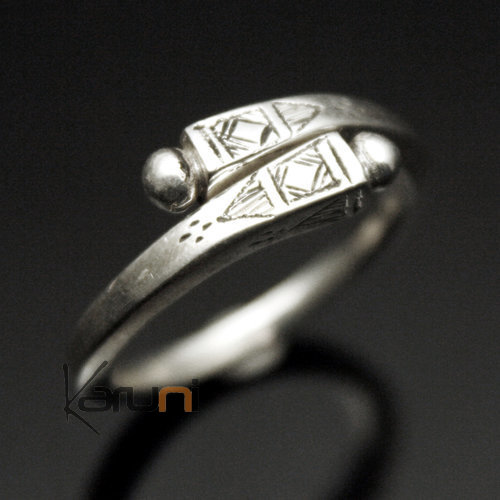 Bague Argent croisée switch clou gravé Boule - KARUNI