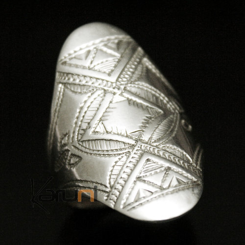 Bijoux Touareg Ethniques Bague en Argent Navette Grave 55 Diamante