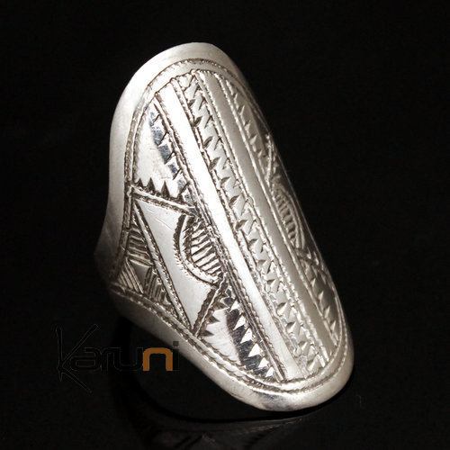 Bague en Argent Navette Gravée 23