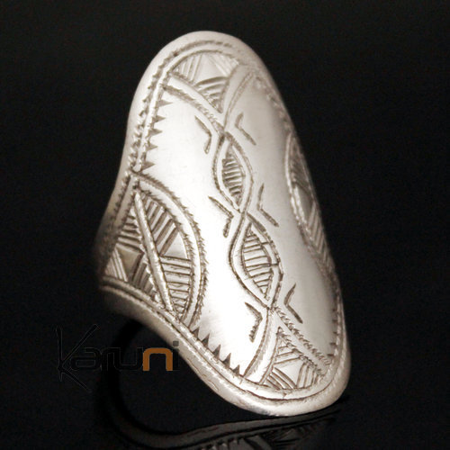 Bijoux Touareg Ethniques Bague en Argent Navette Grave 36