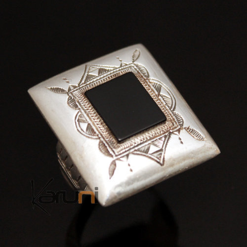 Bijoux Touareg Ethniques Bague en Argent et Onyx Noir 10 Grand Rectangle Grav b