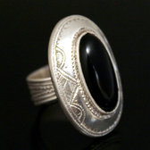 Bijoux Touareg Ethniques Bague en Argent et Onyx Noir 11 Ovale Haute c