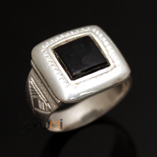 Bague en Argent et Onyx Noir 21 Chevalière Carrée