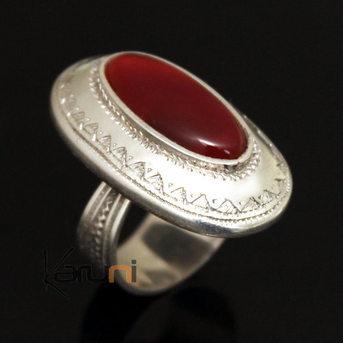 Bague en Argent et Agate Rouge 16 Ovale Gravé