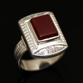 Bijoux Touareg Ethniques Bague en Argent et Agate Rouge 21 Rectangle c