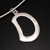 Bijoux Touareg Ethniques Africains Collier Pendentif en Argent et Pierre Onyx Noir 21 Petite Lune