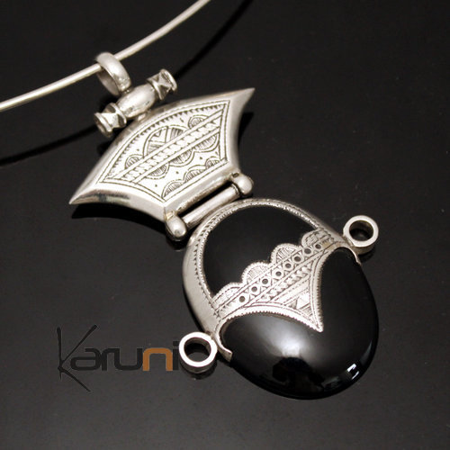 Bijoux Touareg Ethniques Africains Collier Pendentif en Argent et Pierre Onyx Noir 33 Pendant Ovale Tte de Desse