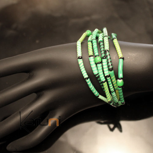 Bracelets Multi-Rangs JOKKO en Plastique Recyclé Perles Coupé-Coupé Vert