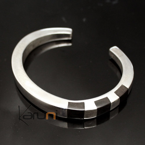 Bracelet en argent et bois d'ébène Jonc Carré Design Karuni 01