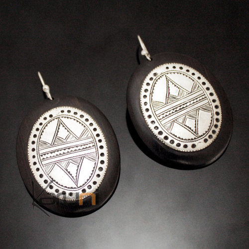 Boucles d'Oreilles en Argent et Ebène 149 Grand Ovale Plein Gravé Boucles d'Oreilles en Argent et Ebène 149 Grand Ovale Plein Gravé