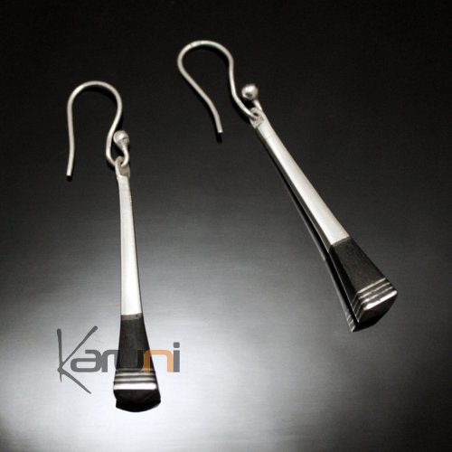 Boucles d'Oreilles en Argent et Ebène Massues 77 Attaches Sombres Carrées Lisses Design