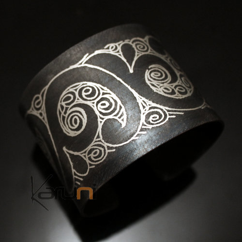 Bijoux Ethniques Orientaux Berbres Bracelet en Acier et Argent Massif Filigranes 25 Manchette 3,5 cm Damasquinerie du Maroc Meknes