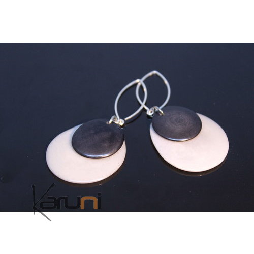 Boucles Oreilles Graine Ivoire Végétale Tagua Noir Crème