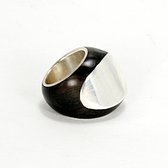 Bijoux Touareg Ethniques Bague Argent en Bois Ebne Ptale 01 - KARUNI