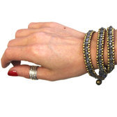 Bracelet multi rangs 3 tours perles gris tissus cambodge