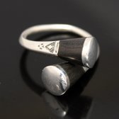 Bijoux Touareg Ethniques Bague Argent bne croise cne grav - KARUNI