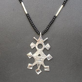 Collier croix du Niger